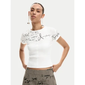 Foto del prodotto Desigual T-shirt Helsinki 26SWTK10 Crema Slim Fit