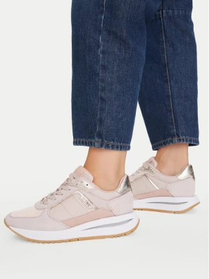 Foto del prodotto Guess Sneakers FLTEG6 FAB12 Rosa