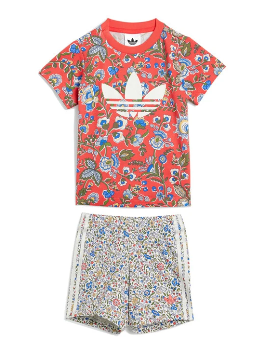 Foto del prodotto adidas Completo T-shirt e pantaloncini Liberty London JY3016 Rosso Regular Fit