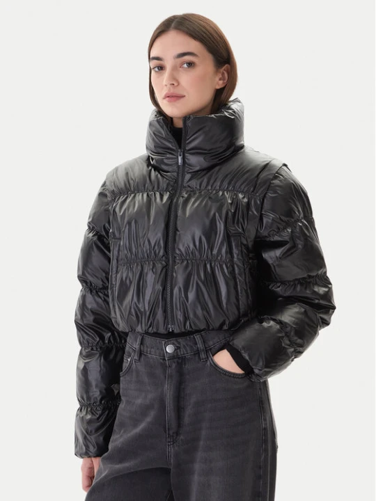 Foto del prodotto adidas Giubbotto invernale Essentials Glossy 2-In-1 JX2988 Nero Loose Fit
