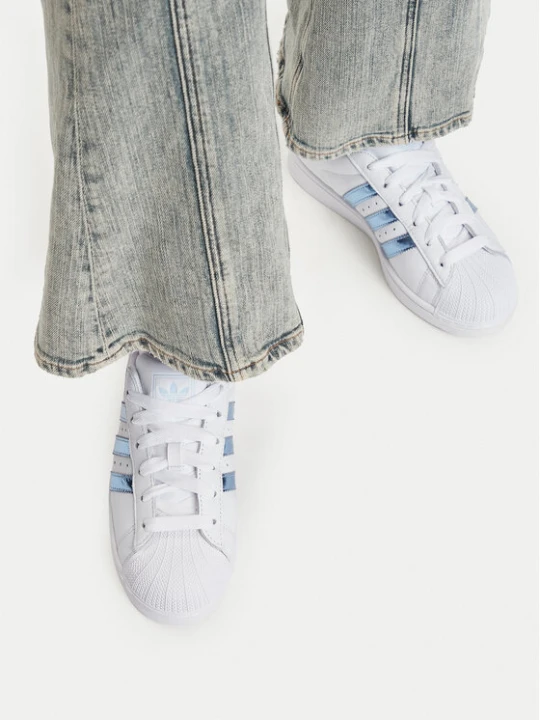 Foto del prodotto adidas Originals Sneakers Superstar II LA7739 Bianco