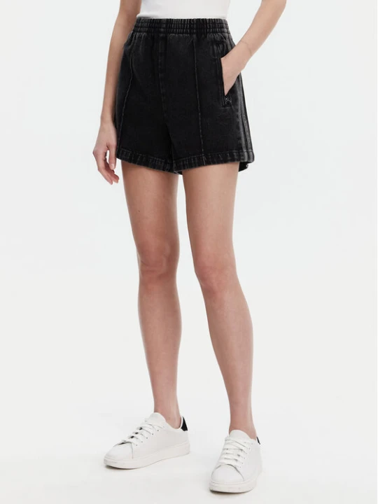Foto del prodotto adidas Pantaloncini di jeans adicolor Denim Firebird JD3107 Nero Loose Fit