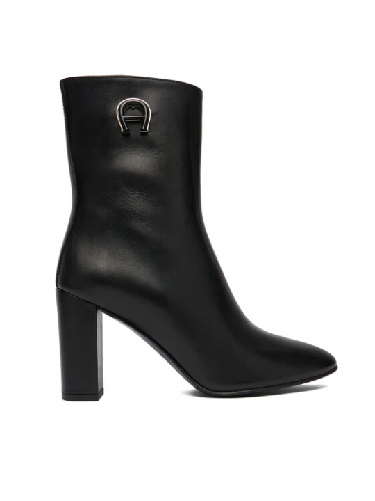 Foto del prodotto Aigner Stivaletti 1252260 Nero