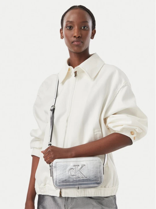 Foto del prodotto Calvin Klein Borsetta Bold Ck Outline Mtl Camera Bag LV04F3896G Argento