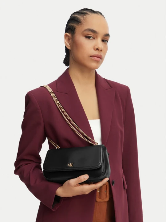 Foto del prodotto Calvin Klein Borsetta Ck Convertible Chain Small Bag LV04F3172G Nero