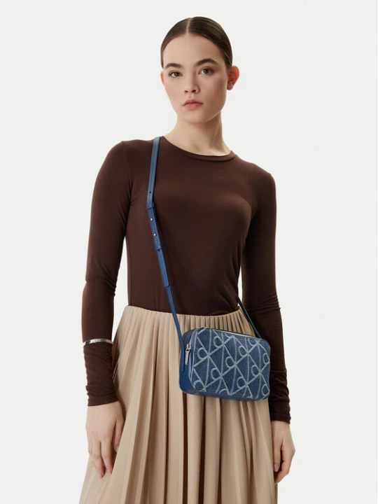 Foto del prodotto Calvin Klein Borsetta Emblem Aop Denim Camera Bag LV04F3430G Blu