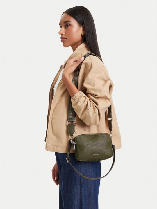 Foto del prodotto Calvin Klein Borsetta Webbing 2X Strap Camera Bag LV04F3656G Verde scuro
