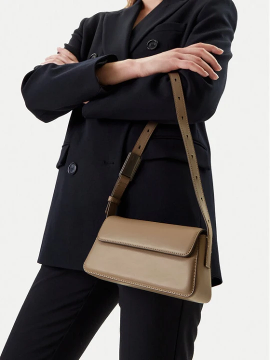 Foto del prodotto Calvin Klein Jeans Borsetta Belted Small Shoulder Bag LV04K3110G Beige