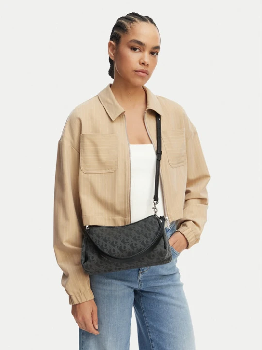 Foto del prodotto Calvin Klein Jeans Borsetta Ck Shoulder Bag IU0IU00737 Nero