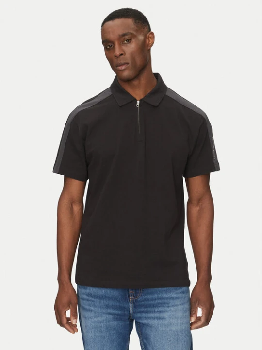 Foto del prodotto Calvin Klein Jeans Polo Logo Tape J30J327240 Nero Regular Fit