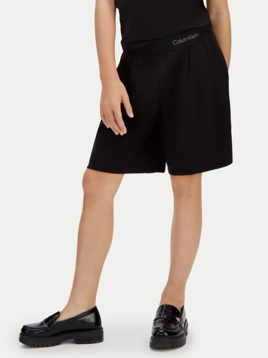 Foto del prodotto Calvin Klein Pantaloncini di tessuto Punto Milano LVCKSJC21G Nero Relaxed Fit