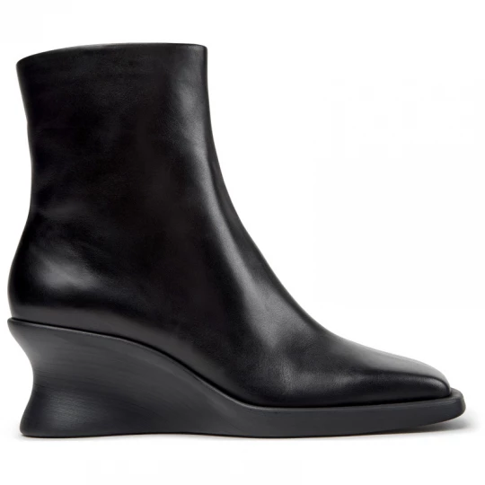 Foto del prodotto CAMPER Louise - Scarpe formali per Donna - Nero, Pelle liscia