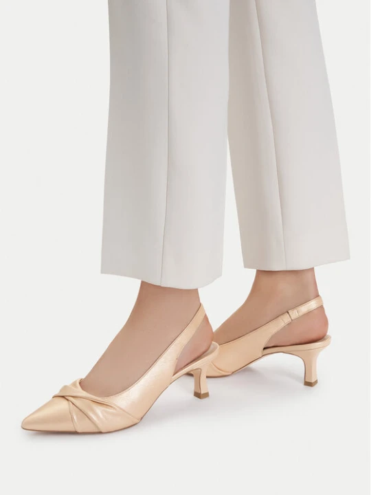 Foto del prodotto Caprice Décolleté 9-29600-46 Beige