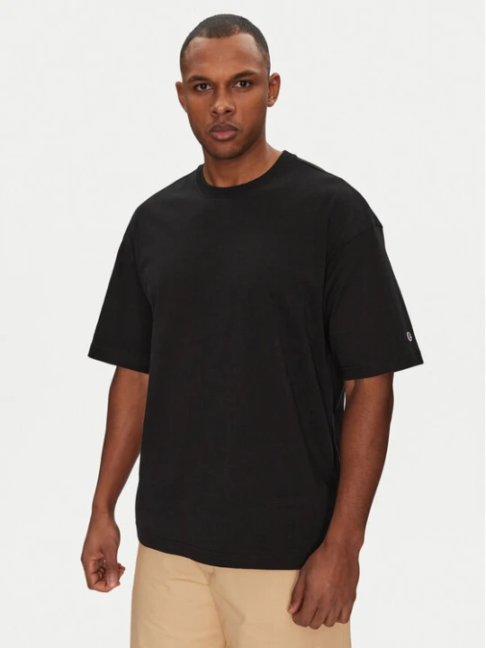 Foto del prodotto Champion T-shirt 220714 Nero Standard Fit