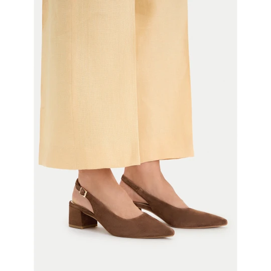 Foto del prodotto Décolleté Vagabond Shoemakers Marta 5928-140-89 Marrone