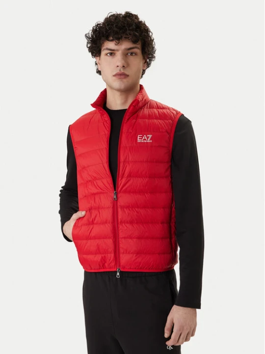 Foto del prodotto EA7 Emporio Armani Gilet 8NPQ06 PNGPZ U5072 Rosso Regular Fit