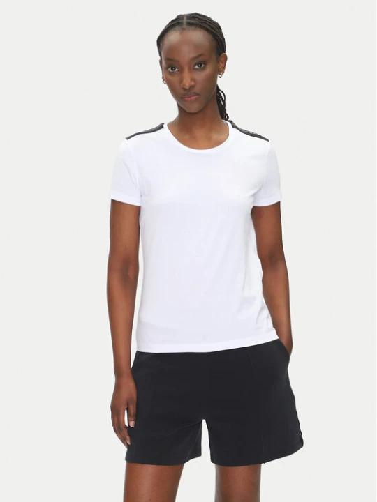 Foto del prodotto EA7 Emporio Armani T-shirt 7W000497 AF14880 U0002 Bianco Regular Fit