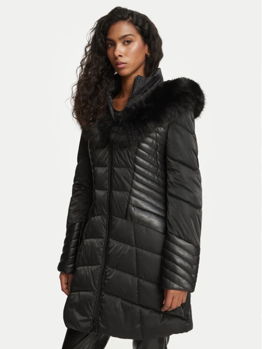 Foto del prodotto Guess Giubbotto invernale New Oxana W4BL61 WGLZ0 Nero Regular Fit