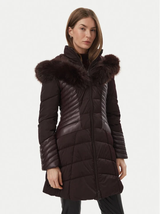 Foto del prodotto Guess Giubbotto invernale W4BL61 WGLZ0 Bordeaux Regular Fit