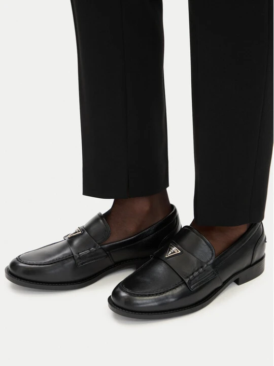 Foto del prodotto Guess Loafers FLTBSO LEA14 Nero