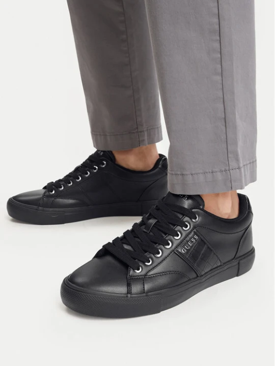 Foto del prodotto Guess Sneakers FMFCR2 ELE12 Nero