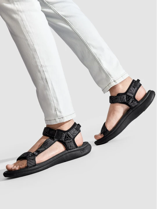 Foto del prodotto Helly Hansen Sandali Capilano F2f Sandal 11793_990 Nero