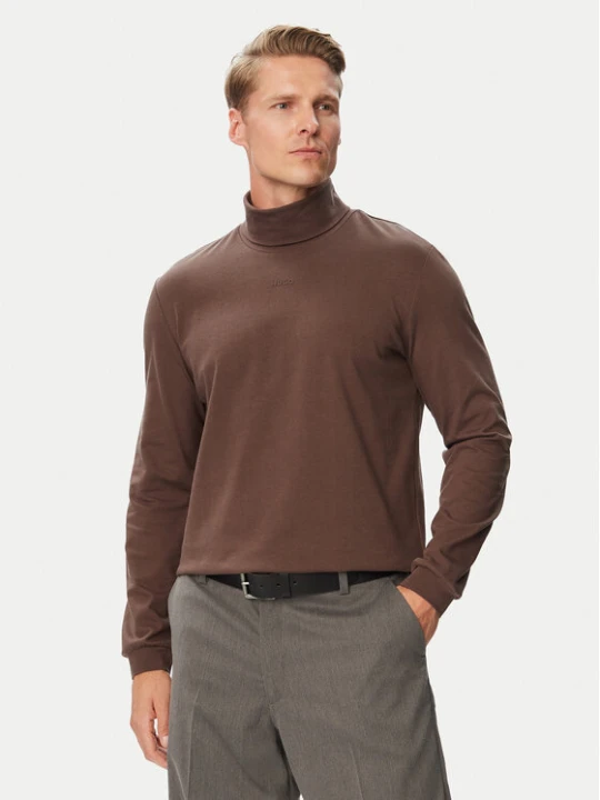 Foto del prodotto HUGO Dolcevita Daporollo 50547372 Marrone Regular Fit
