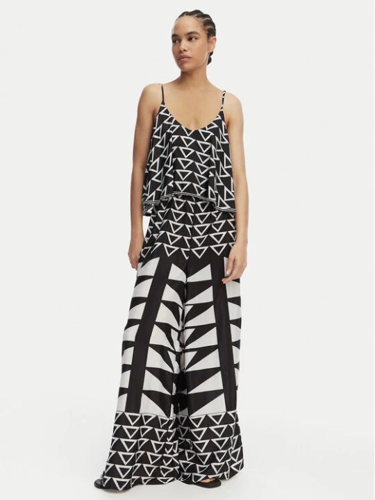 Foto del prodotto Iconique Jumpsuit Lila IC26-116 Nero Regular Fit