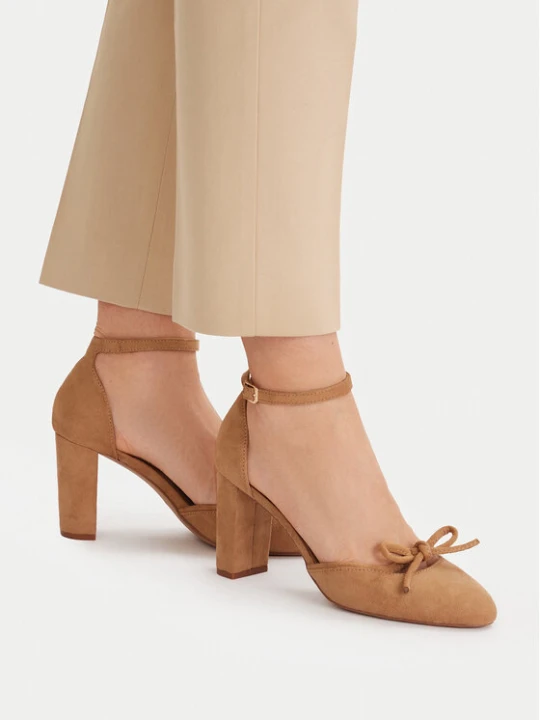 Foto del prodotto JENNY Décolleté CEO-CD25-230-1 Beige