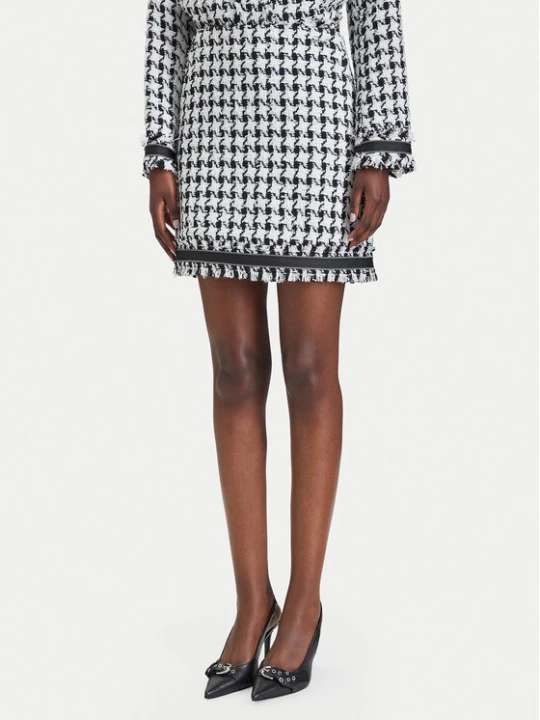 Foto del prodotto KARL LAGERFELD Minigonna B4W12013 Nero Regular Fit