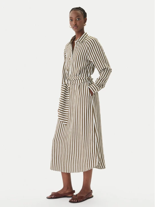 Foto del prodotto LOLA CASADEMUNT Vestito chemisier MS2616038 Verde Regular Fit