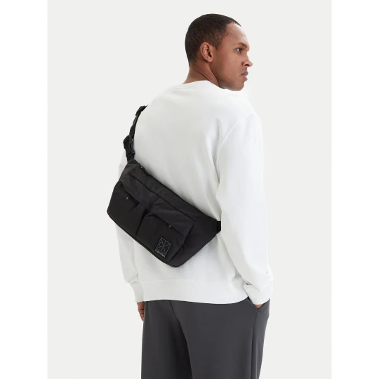Foto del prodotto Marsupio﻿ Calvin Klein Utility Emblem Sling Waistbag LV04D3341G Nero