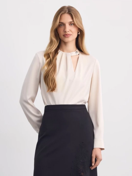 Foto del prodotto Mohito - Blusa con accento decorativo - panna