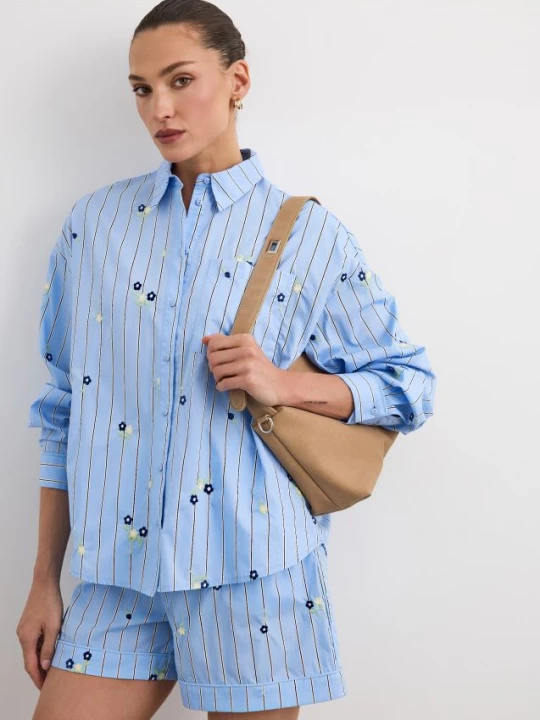 Foto del prodotto Mohito - Camicia con dettagli ricamati - blu pallido