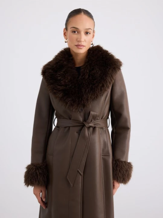 Foto del prodotto Mohito - Cappotto con dettaglio in eco pelliccia - marrone scuro