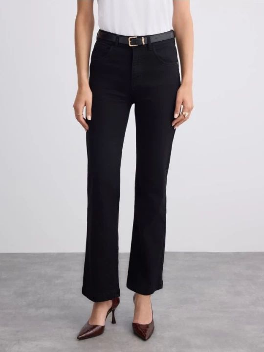 Foto del prodotto Mohito - Jeans bootcut - nero