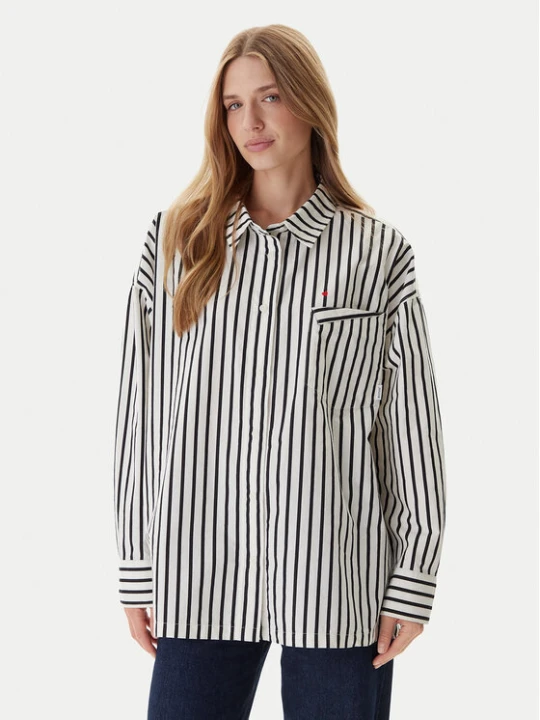 Foto del prodotto Mustang Camicia Salinas 1016729 Écru Oversize Crema
