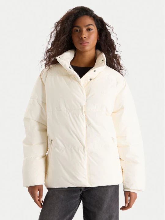 Foto del prodotto Mustang Giubbotto invernale Gillian 1016744 Écru Relaxed Fit Crema