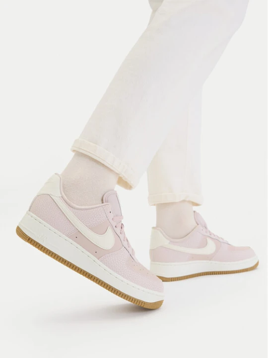 Foto del prodotto Nike Sneakers Air Force 1 '07 Nn FN6326 001 Viola