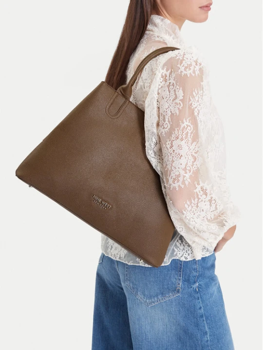 Foto del prodotto Nine West Borsetta CEO-ILCHESTER PLACE-LH22273 Marrone