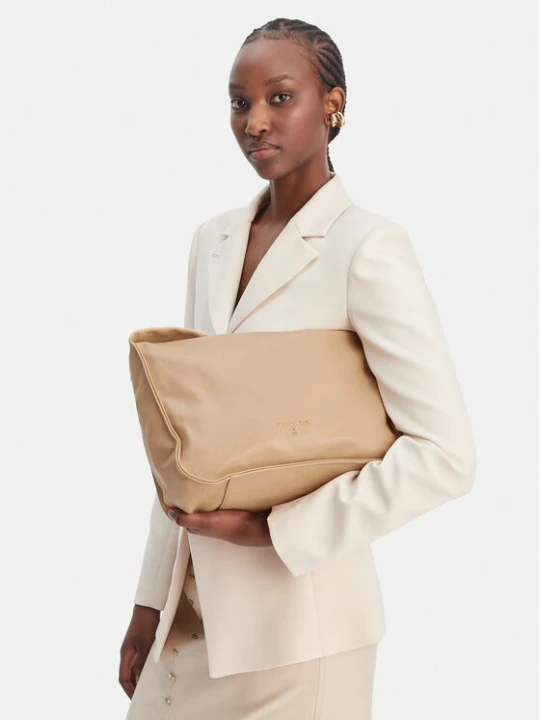 Foto del prodotto Patrizia Pepe Borsetta 8B0314 / L177-R874 Beige