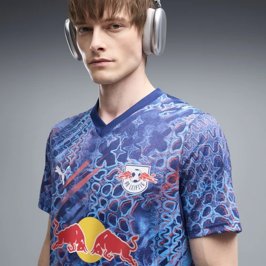 Foto del prodotto PUMA Maglia Third RB Leipzig 26 / 27 da uomo, Abbigliamento, Blu niebieski