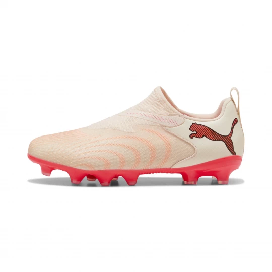 Foto del prodotto PUMA Scarpe da calcio senza lacci FUTURE 9 MATCH FG / AG per ragazzi, Scarpe, Beige