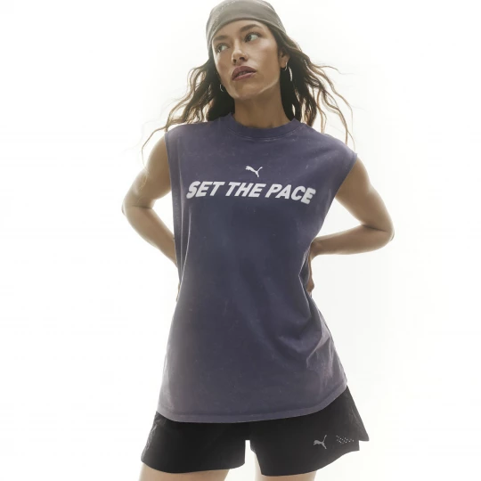 Foto del prodotto PUMA T-shirt senza maniche e grafica Run Culture Collective dal taglio morbido da donna, Abbigliamento, Grigio Gray