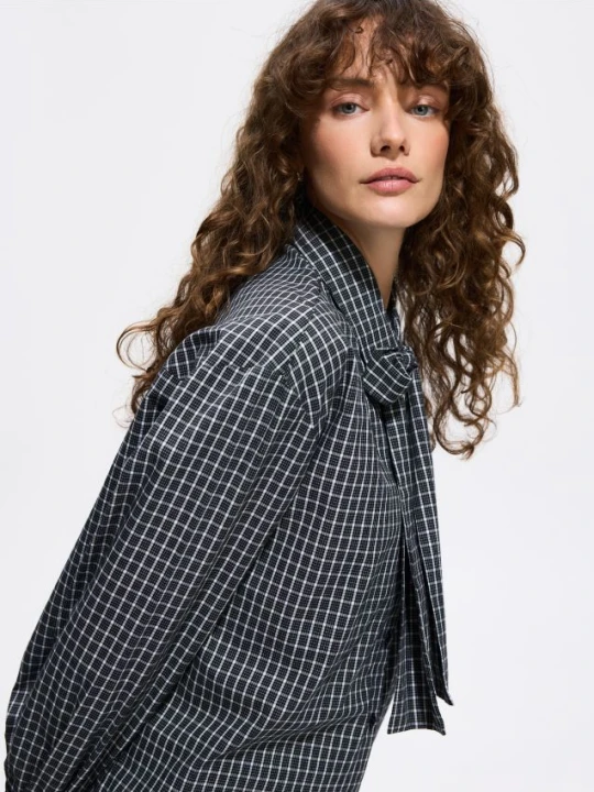 Foto del prodotto Reserved - Camicia in cotone con allacciatura - nero