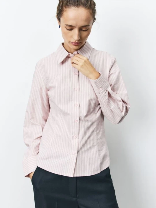 Foto del prodotto Reserved - Camicia in cotone egiziano - rosa pastello