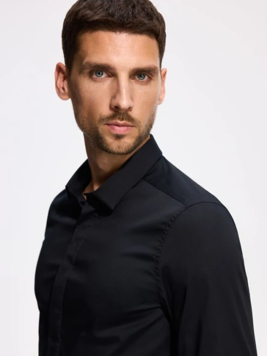Foto del prodotto Reserved - Camicia semplice super slim fit - nero
