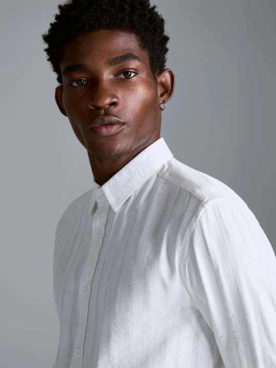 Foto del prodotto Reserved - Camicia slim fit in misto cotone - panna
