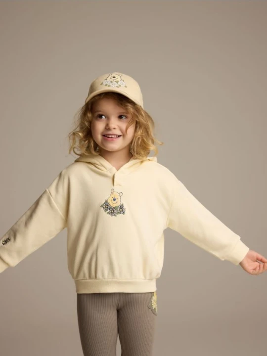 Foto del prodotto Reserved - Cappellino Winnie the Pooh - beige