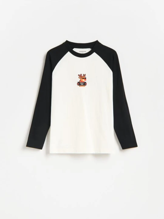 Foto del prodotto Reserved - Maglia a maniche lunghe con stampa natalizia - nero
